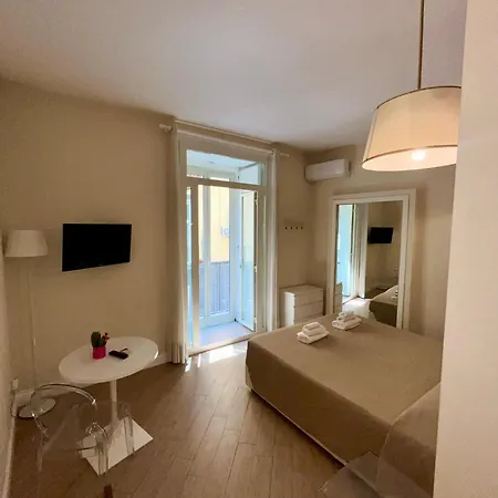 De Ribera In ゲストハウス ナポリ